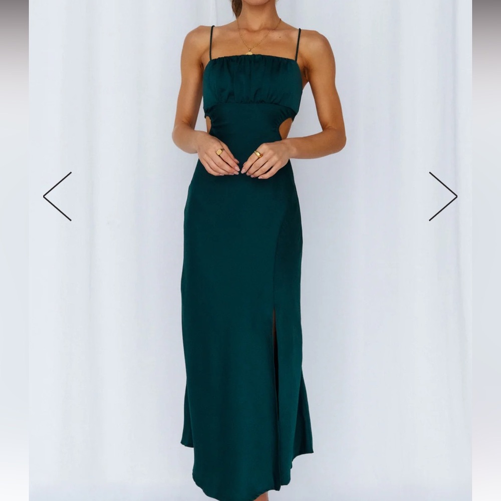 Hello Molly NWT Daytime Affair Midi Dress in Forest Green